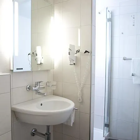 Buchserhof Szálloda 3*